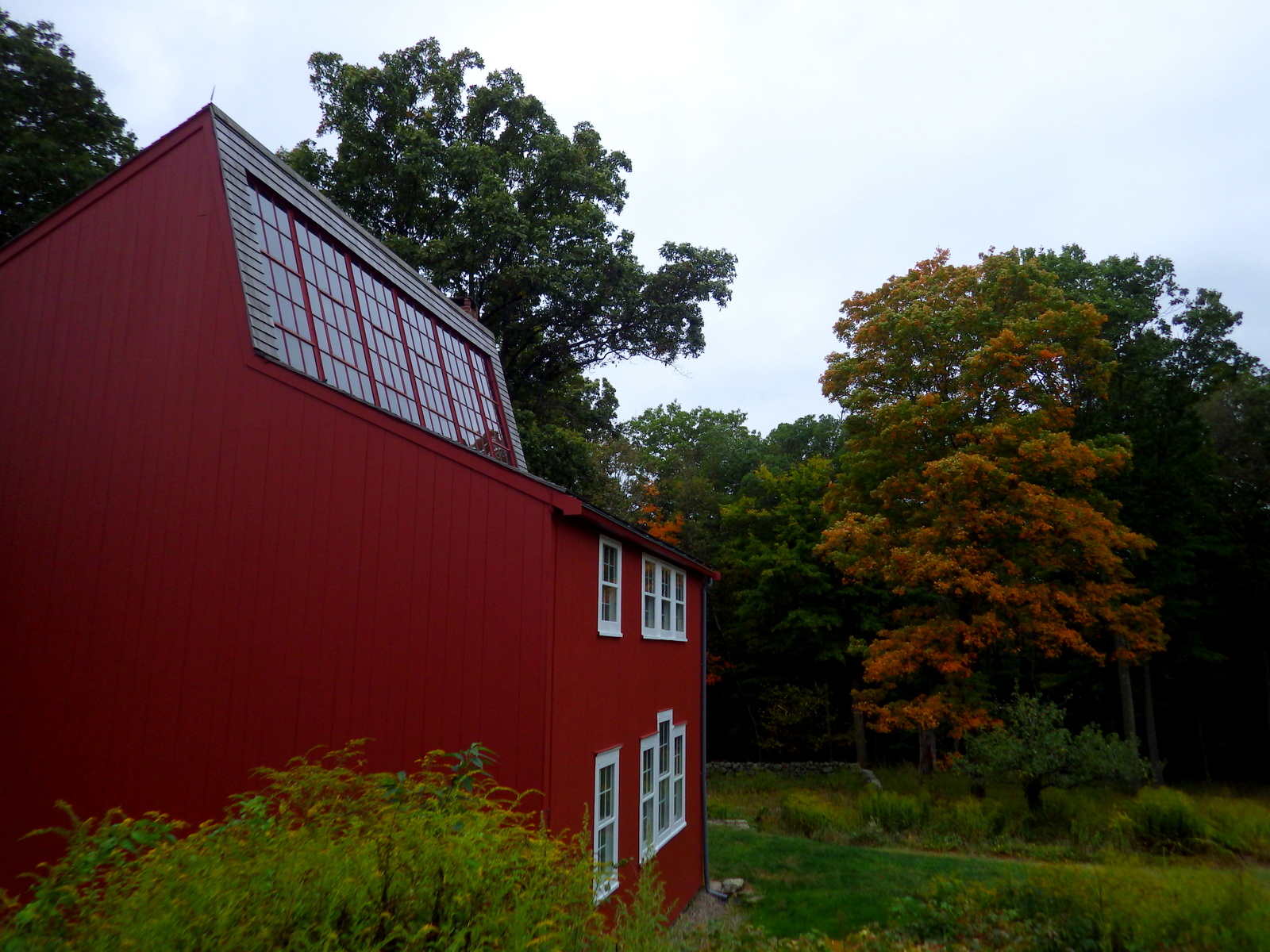 A outside view of the sculpture studio