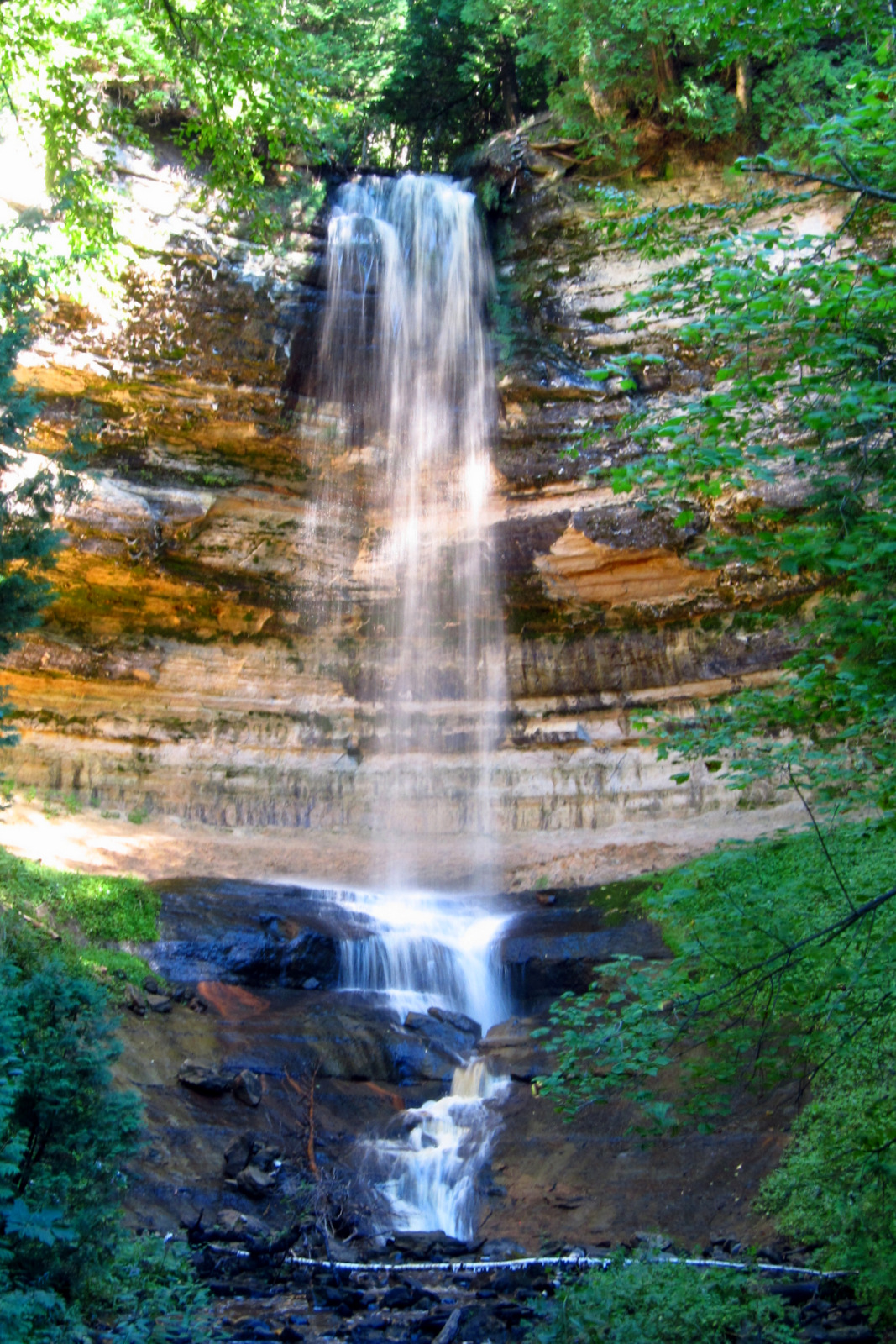 Munising Falls
