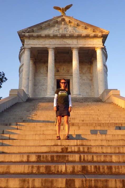 Tiff on steps of Illinois Memorial